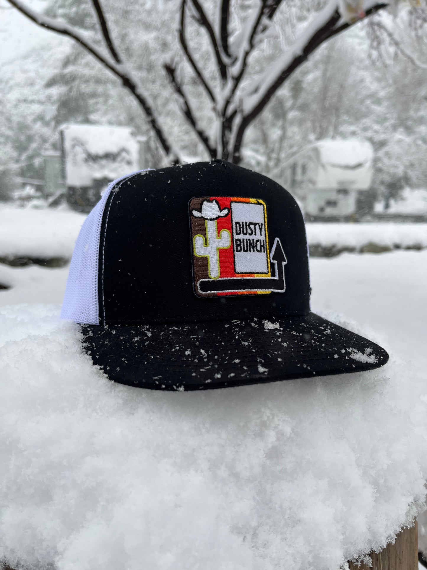 Classic Black Dusty Bunch Hat